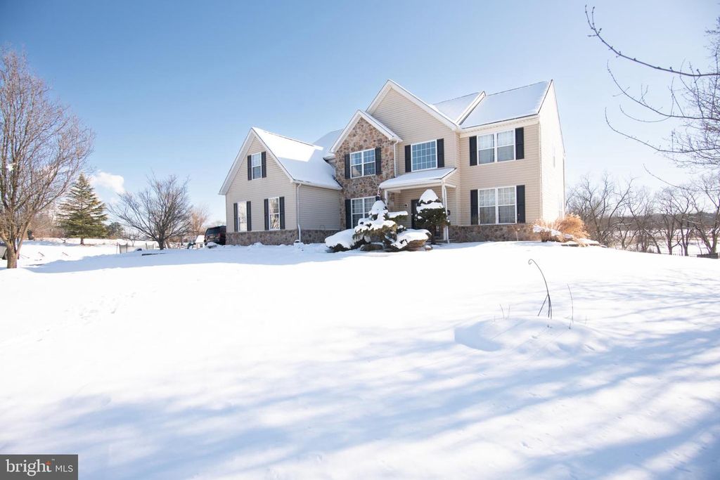 1144 WENDLER CIR, Pottstown, PA 19465