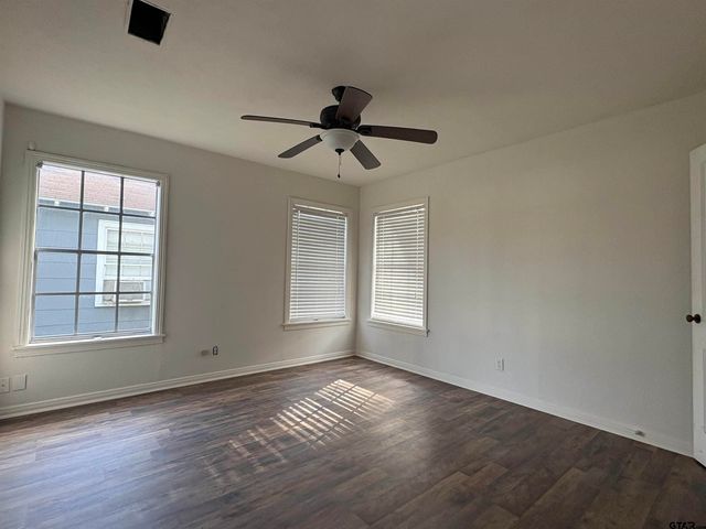 101 Pecan Grove, Pittsburg, TX 75686