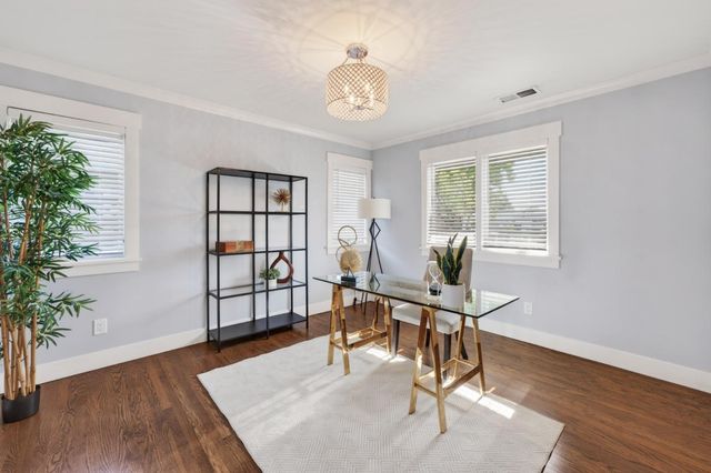 10 Wayne Court, Redwood City, CA 94063