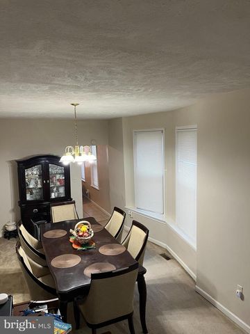 833 N FRONT ST, Reading, PA 19601