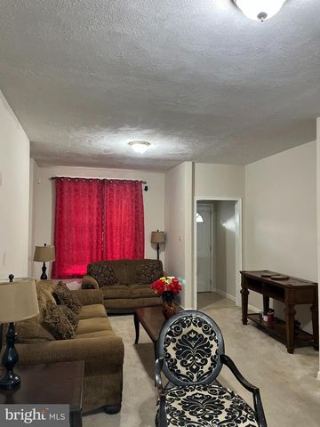 833 N FRONT ST, Reading, PA 19601