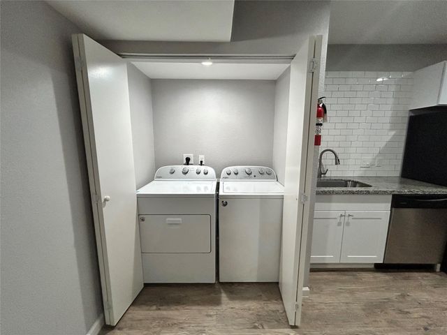 2810 Beauchamp Street 20, Houston, TX 77009