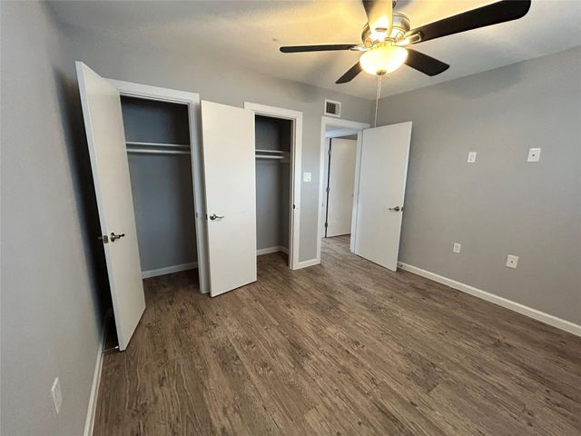 2810 Beauchamp Street 20, Houston, TX 77009