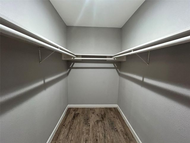 2810 Beauchamp Street 20, Houston, TX 77009