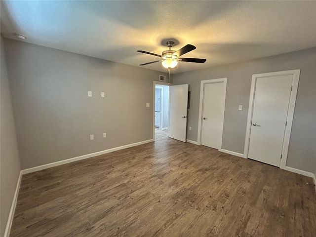 2810 Beauchamp Street 20, Houston, TX 77009