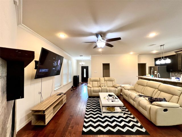 320 Austin Avenue, Wylie, TX 75098