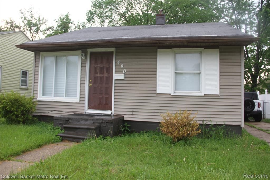 440 Martin Luther King Jr Boulevard, Pontiac, MI 48342