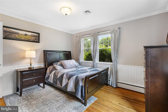 521 VILLAGE RD W, Princeton Junction, NJ 08550