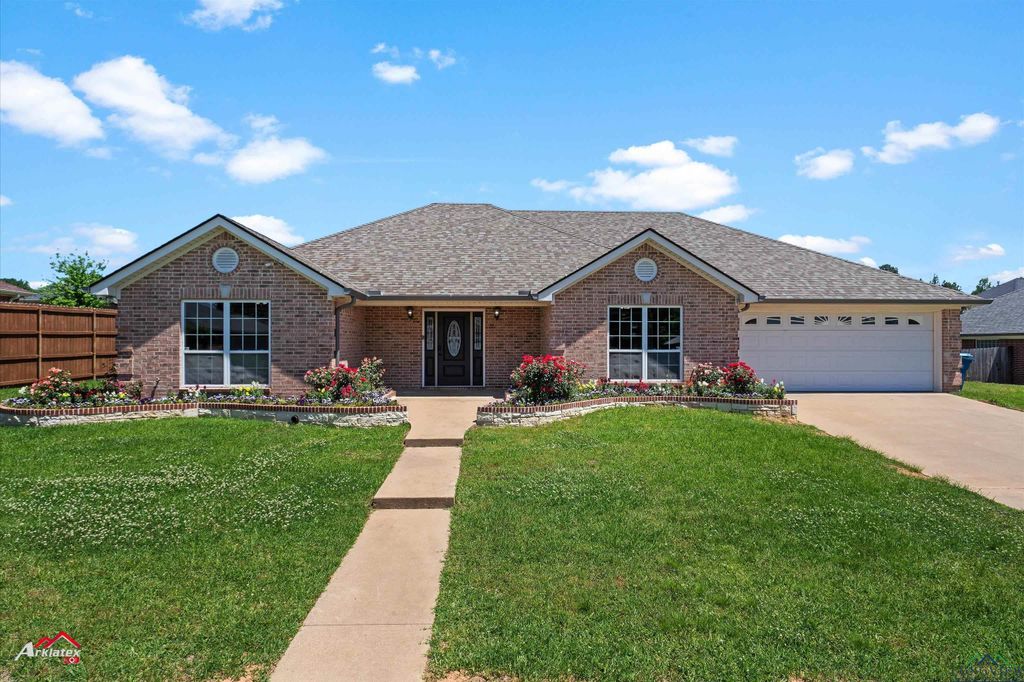 103 Westview, Henderson, TX 75652