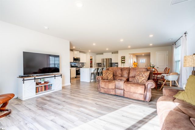 120 Anna Gray Circle, Easley, SC 29640