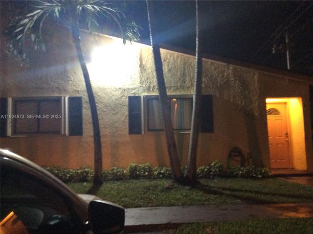 28002 SW 140th Ct, Homestead, FL 33033