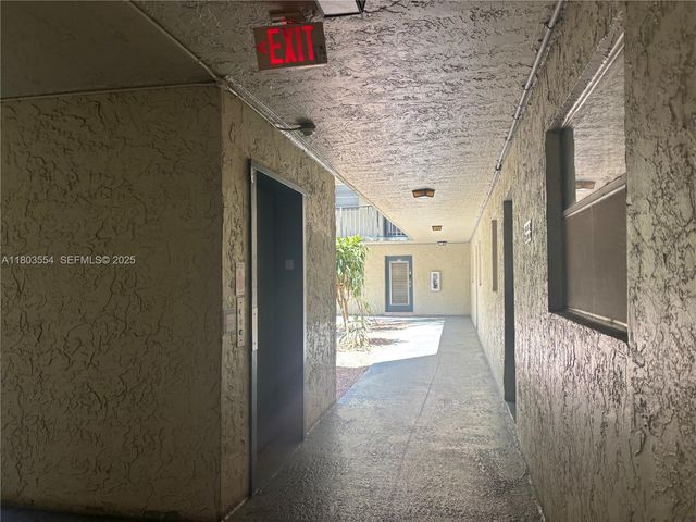 1820 N 81st Avenue 3310, North Lauderdale, FL 33068