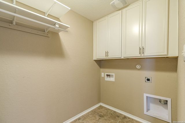 323 Joshua Hl, New Braunfels, TX 78130