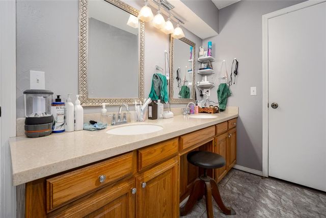 6404 Brentford, Oklahoma City, OK 73132