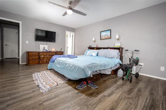 6404 Brentford, Oklahoma City, OK 73132