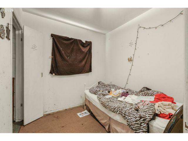 12400 Sw BEEF BEND Rd, Portland, OR 97224