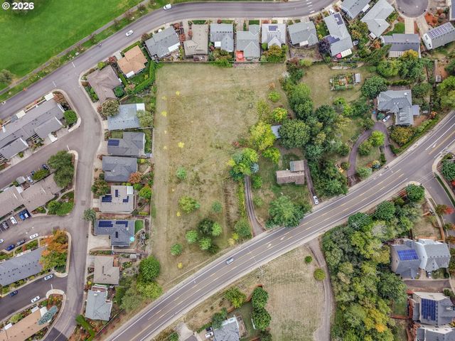12400 Sw BEEF BEND Rd, Portland, OR 97224