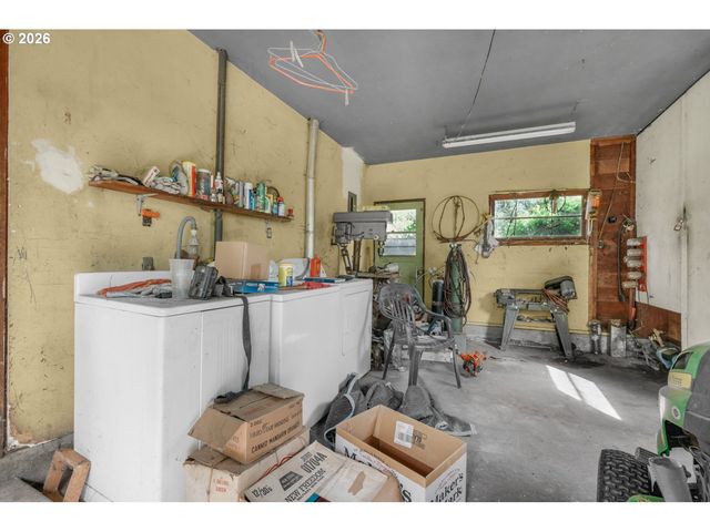 12400 Sw BEEF BEND Rd, Portland, OR 97224