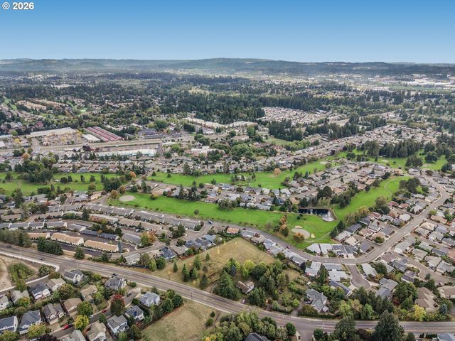 12400 Sw BEEF BEND Rd, Portland, OR 97224