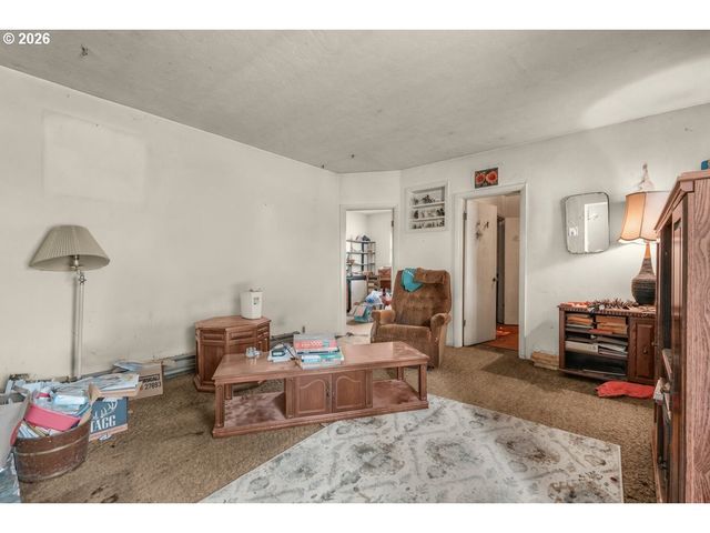 12400 Sw BEEF BEND Rd, Portland, OR 97224