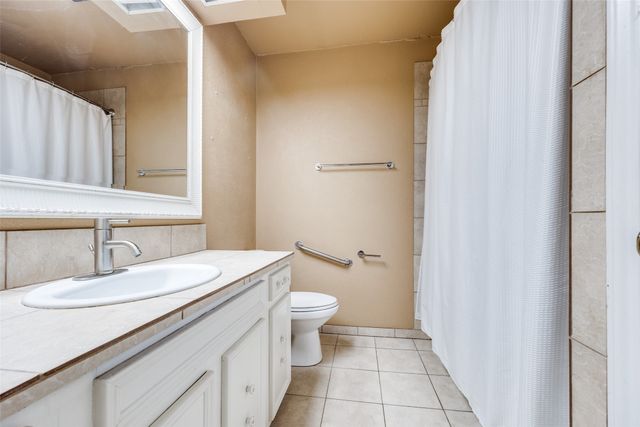 5433 Barcelona Drive, Garland, TX 75043