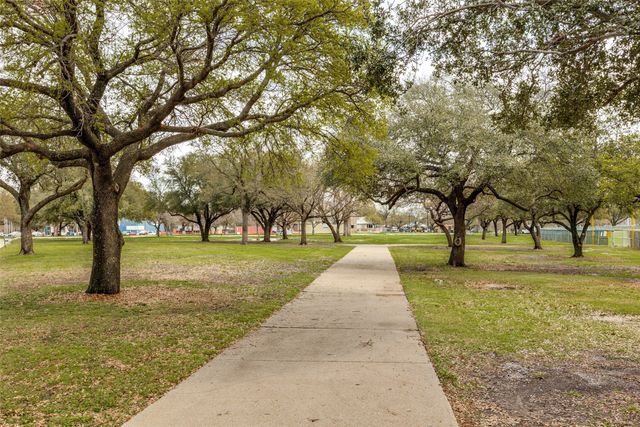 5433 Barcelona Drive, Garland, TX 75043