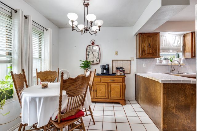 5433 Barcelona Drive, Garland, TX 75043