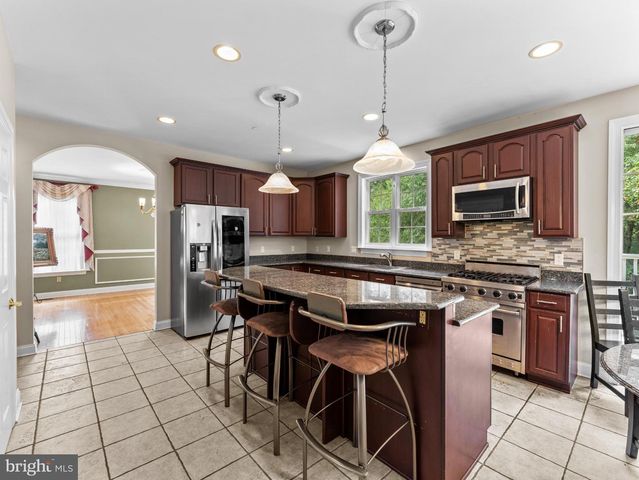 746 KELLI LN, Springfield, PA 19064