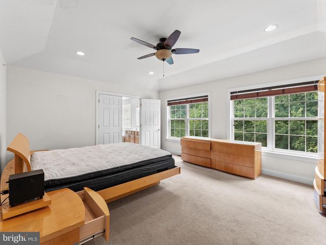 746 KELLI LN, Springfield, PA 19064