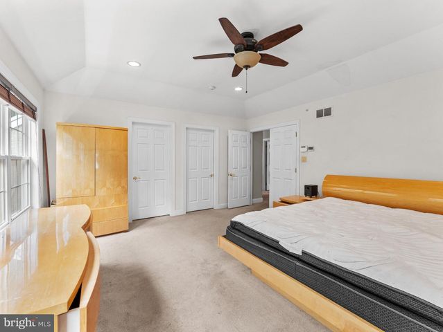 746 KELLI LN, Springfield, PA 19064