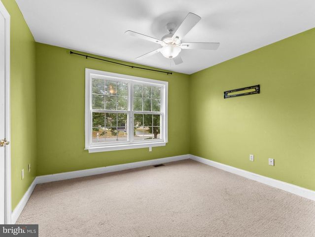 746 KELLI LN, Springfield, PA 19064