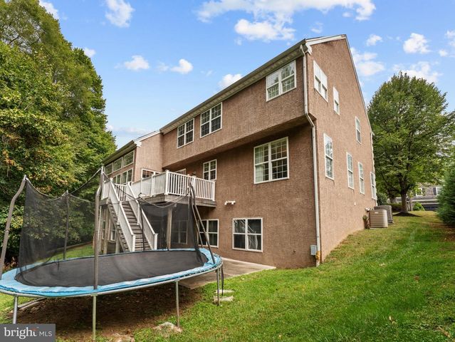 746 KELLI LN, Springfield, PA 19064