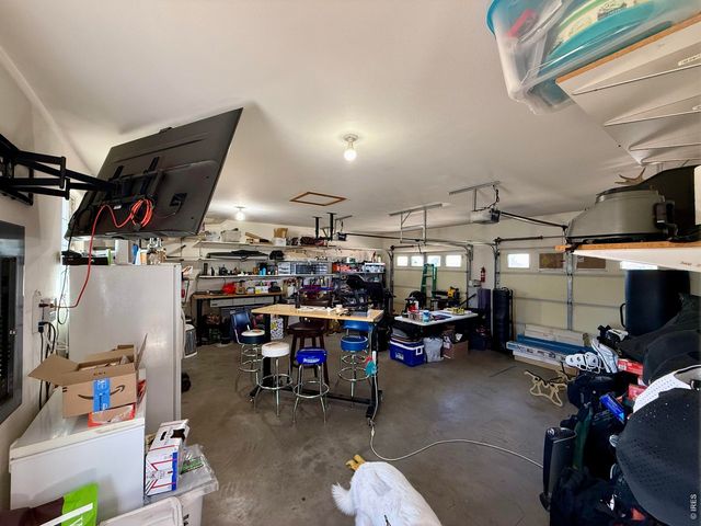 725 S Walsh Ave, Holyoke, CO 80734