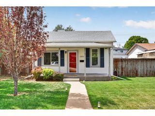 2831 S Acoma St, Englewood, CO 80110