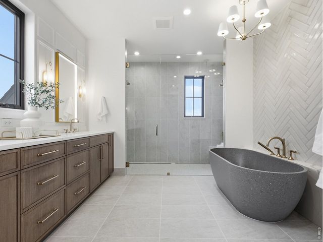 827 Trail Ridge Dr, Louisville, CO 80027