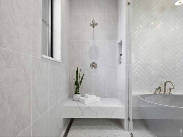 827 Trail Ridge Dr, Louisville, CO 80027