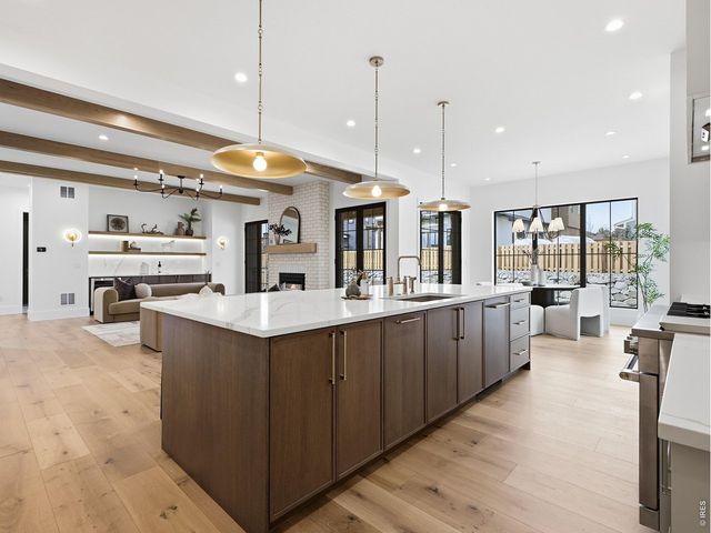 827 Trail Ridge Dr, Louisville, CO 80027