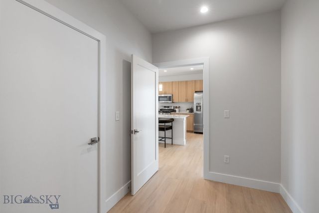 813 Spaniel Lane, Belgrade, MT 59714