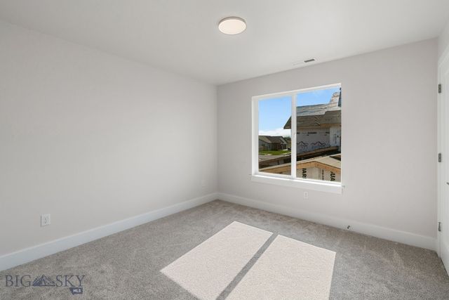 813 Spaniel Lane, Belgrade, MT 59714