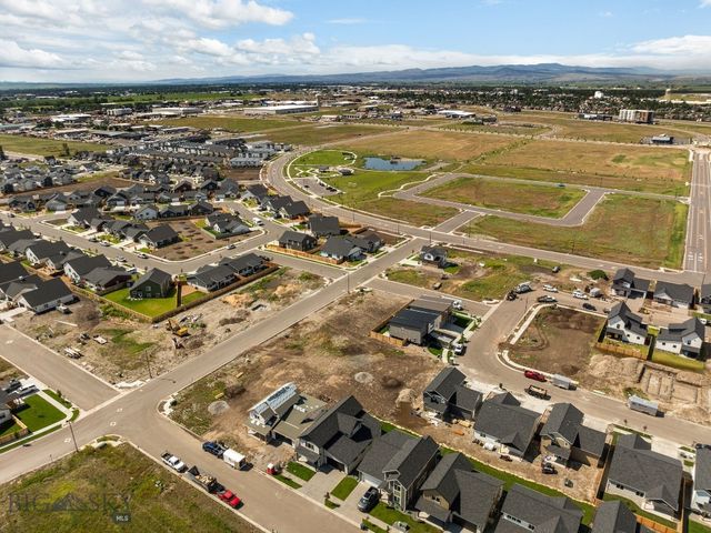 813 Spaniel Lane, Belgrade, MT 59714