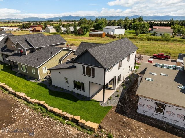813 Spaniel Lane, Belgrade, MT 59714