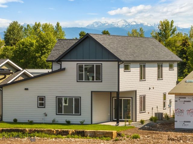 813 Spaniel Lane, Belgrade, MT 59714