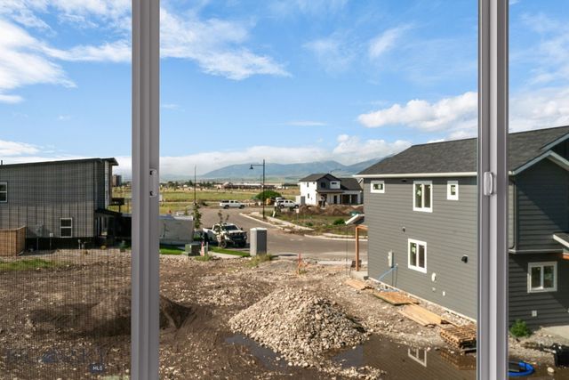 813 Spaniel Lane, Belgrade, MT 59714