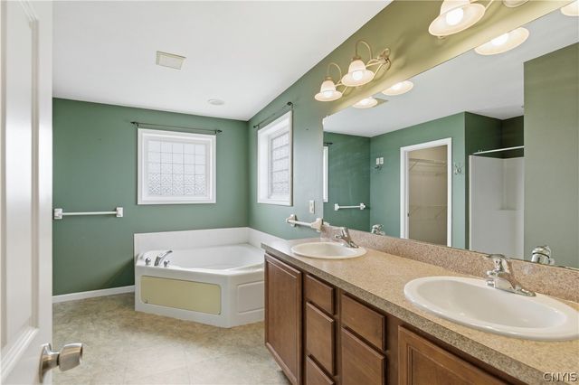 5879 East lake Road, Sullivan, NY 13035