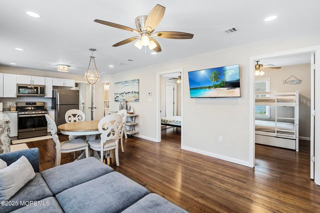509 Monmouth Avenue, Ocean Gate, NJ 08740
