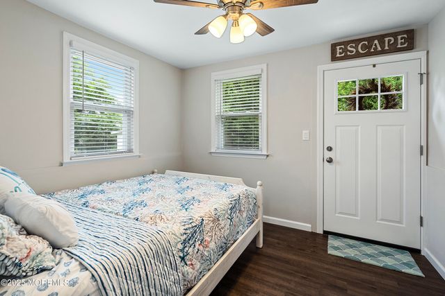 509 Monmouth Avenue, Ocean Gate, NJ 08740