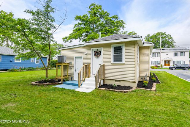509 Monmouth Avenue, Ocean Gate, NJ 08740