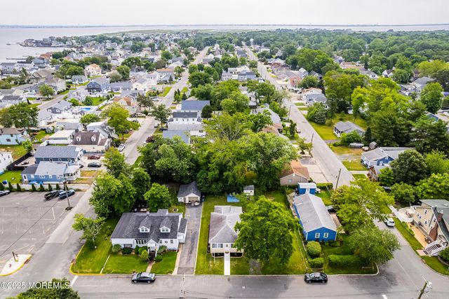 509 Monmouth Avenue, Ocean Gate, NJ 08740