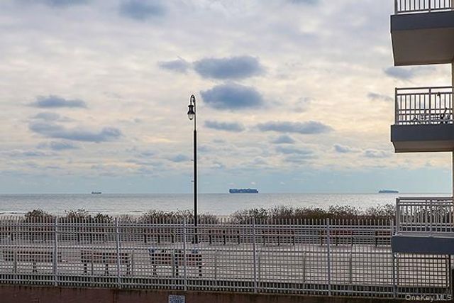 522 Shore Road 1D, Long Beach, NY 11561