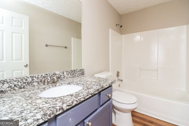 3264 Ashgrove Lane SW, Marietta, GA 30008